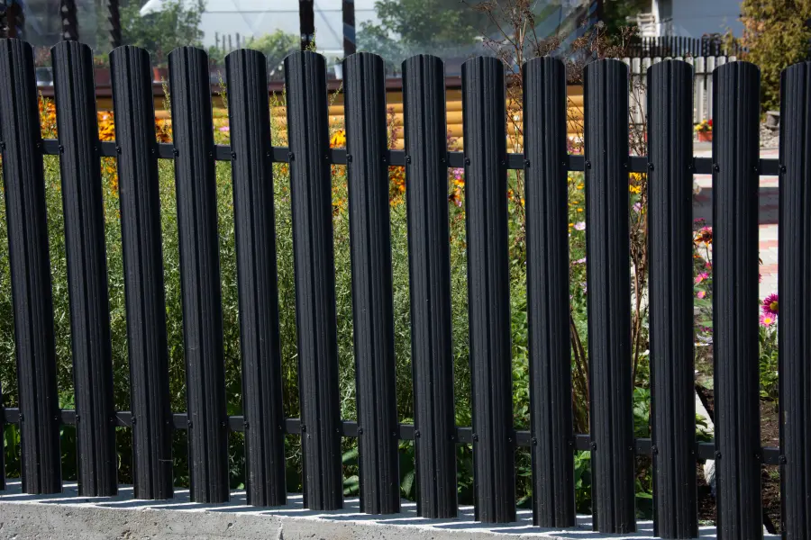 Customizing Aluminum Fencing For Unique Property Needs in Snohomish, WA