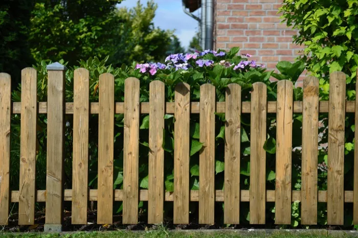 Wood Fencing Wood Fencing